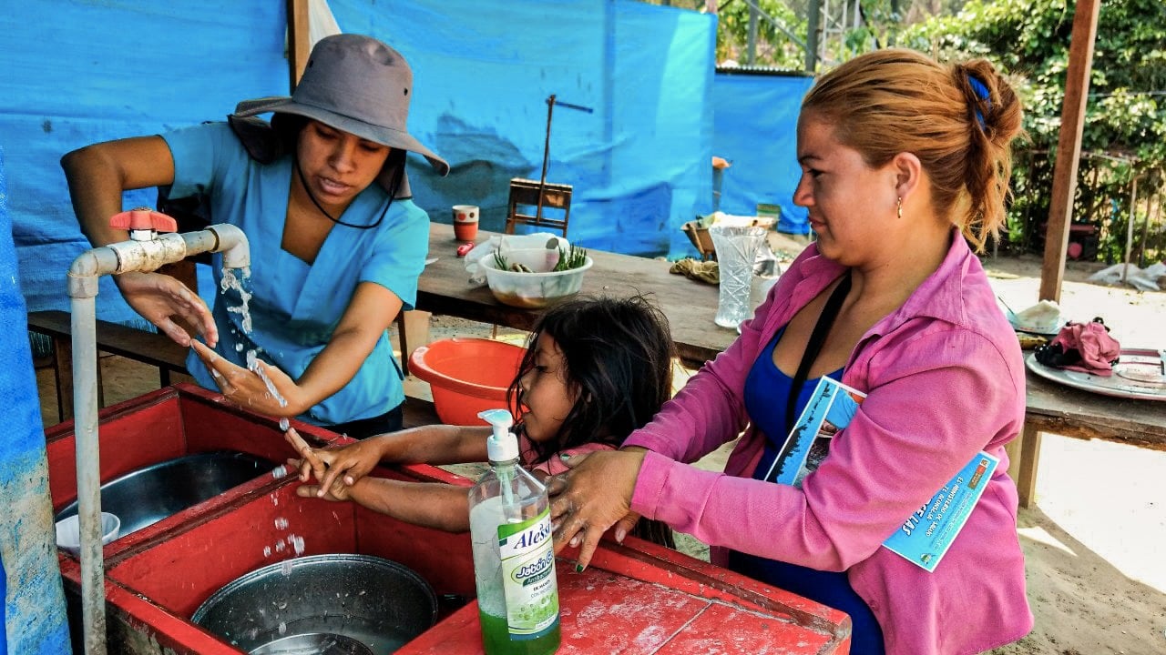alt="Stimmen der Krise: Ada Ahuanari in Peru 05 Compassion Deutschland Corona Virus"