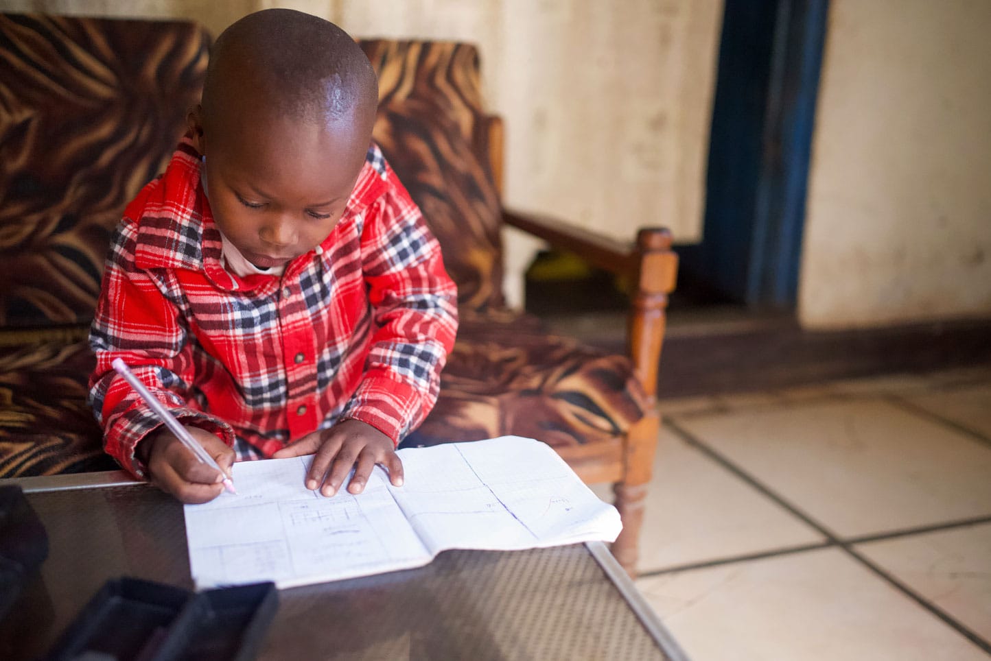 alt="Lebensmittelunterstützung in Entwicklungsländern, Hunger kostet Leben, Unterstützung von Kindern weltweit, Compassion Deutschland"