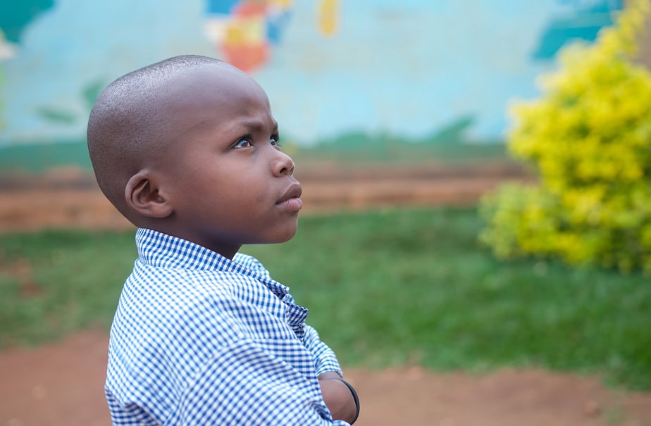 alt="Lebensmittelunterstützung in Entwicklungsländern, Hunger kostet Leben, Unterstützung von Kindern weltweit, Compassion Deutschland"