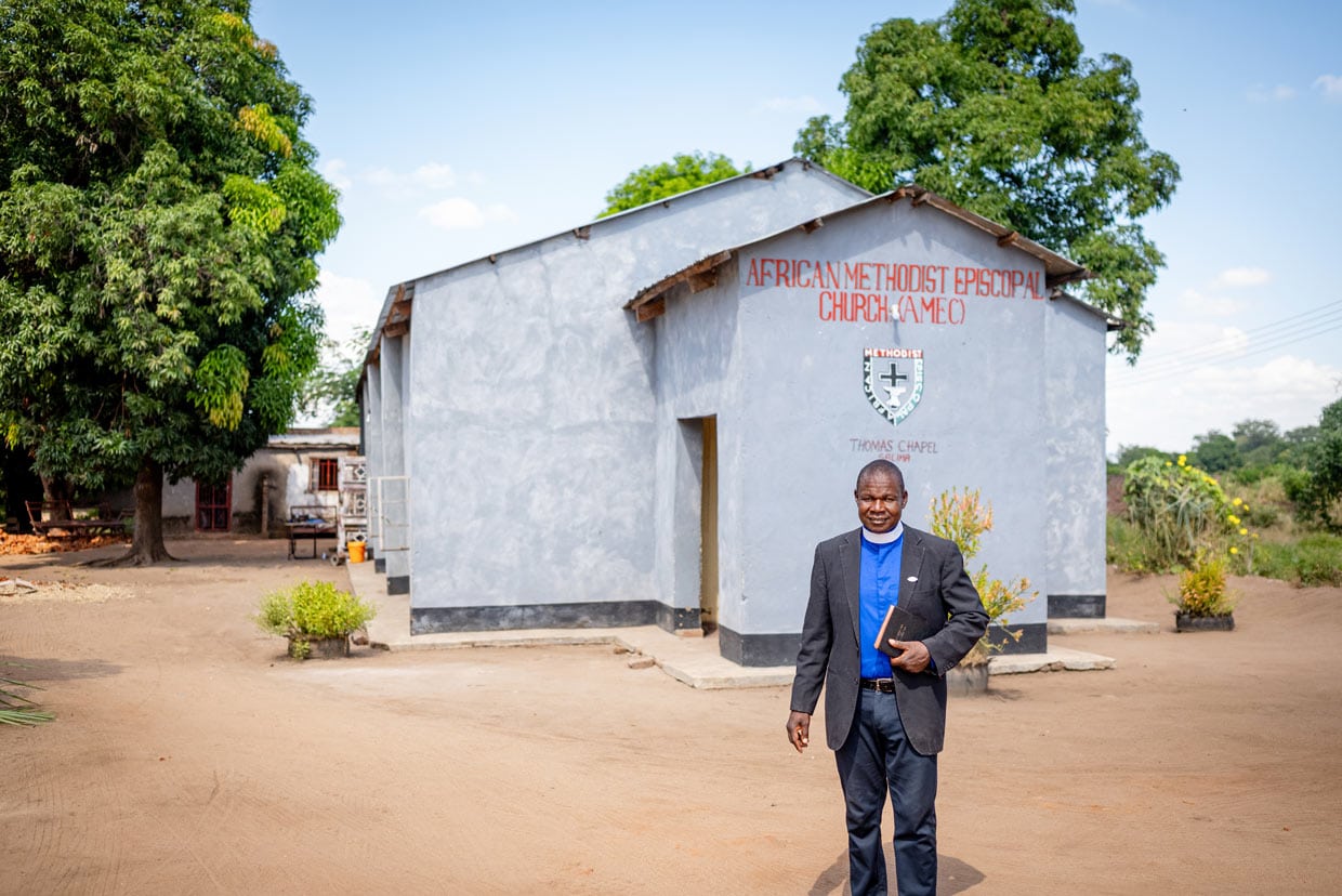 alt="Florence in Malawi, Vom Hunger heimgesucht, Lebensmittelknappheit, Nahrungsmittelkrise, Compassion Deutschland"