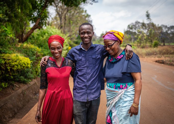 Edgar aus Tansania. Seine Geschichte zeigt, warum Bildung als Erbe einen unschätzbaren Wert hat. Compassion Deutschland.