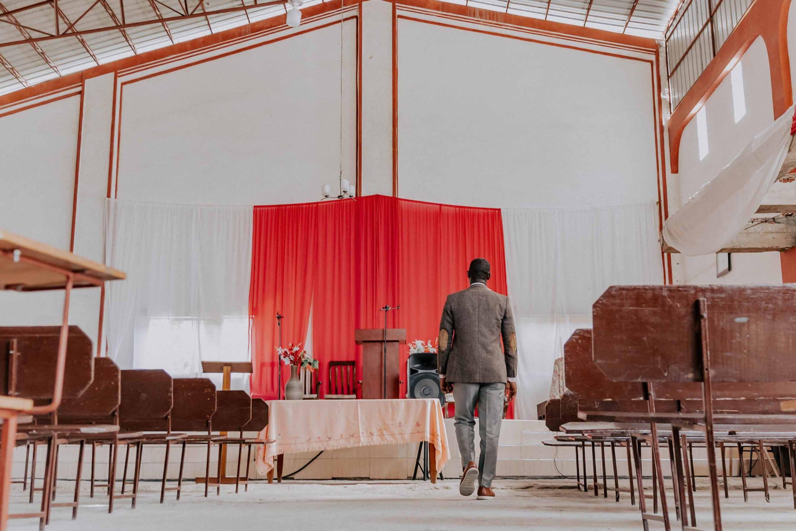 Kirchenraum in Haiti, Compassion Deutschland